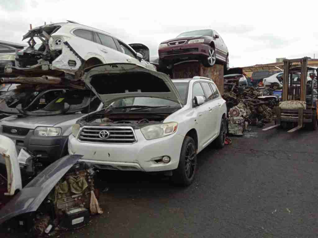CAR PARTS SELLER IN MELBOURNE