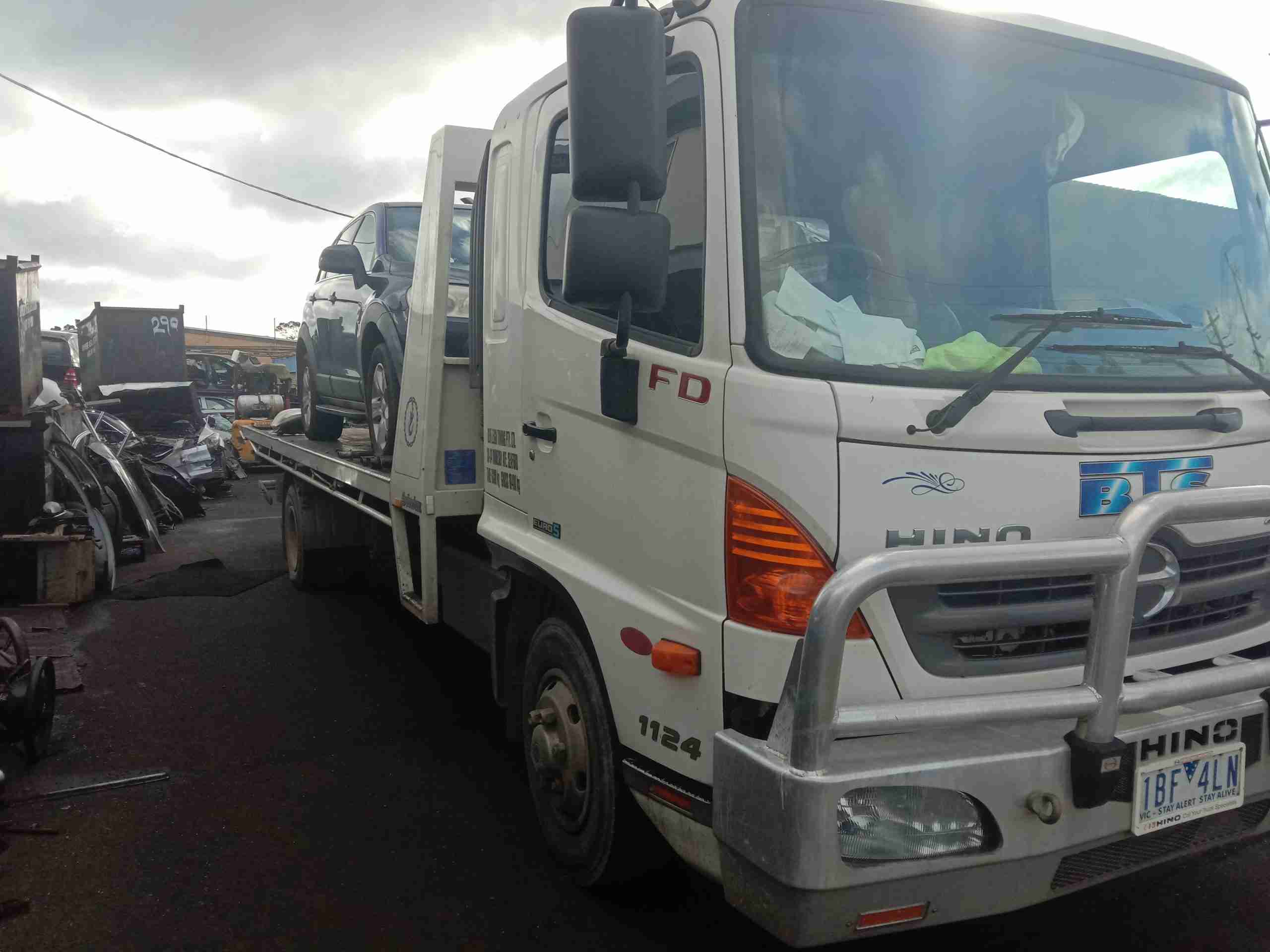 Bennet Wreckers and Cash 4 Cars Used Cars dealer